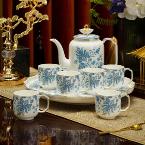 Garnet-Flower Tea Set with Porcelain Teapot and Tray